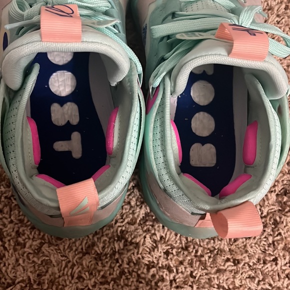 ADIDAS JAMES HARDEN Vol. 5 “Supporter” Men’s shoes - Picture 4 of 6